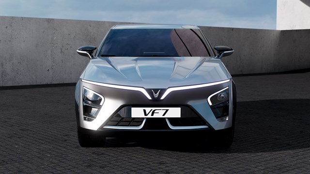 VF 7 là mẫu xe VinFast nhận được nhiều sự quan tâm từ cộng đồng trong thời gian qua.