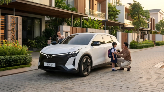 Sạc thuận tiện, chăm xe dễ dàng, người dùng VinFast “đi đâu cũng yên tâm”